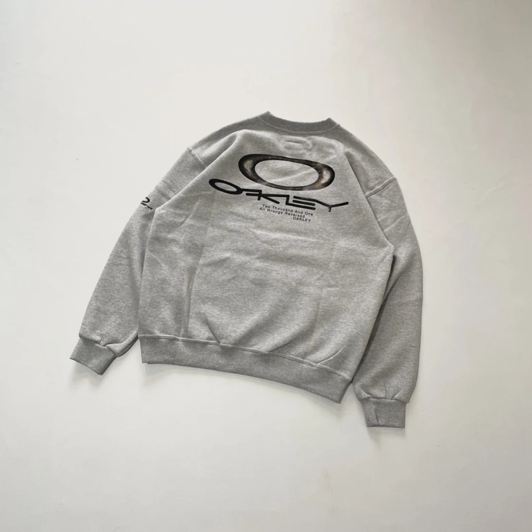 Oakley Embroidered Crewneck Sweatshirt photo 7