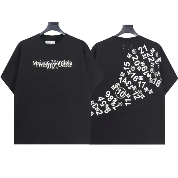 Maison Margiela Tabi Number Print Black T-Shirt - 1