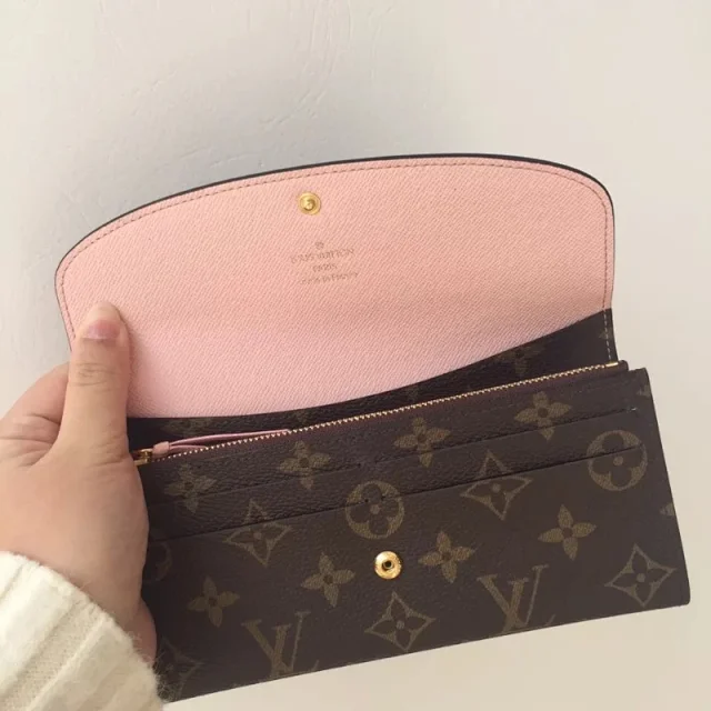 Louis Vuitton Wallets & Card Holders Monogram snap wallet with slots product detail image 3