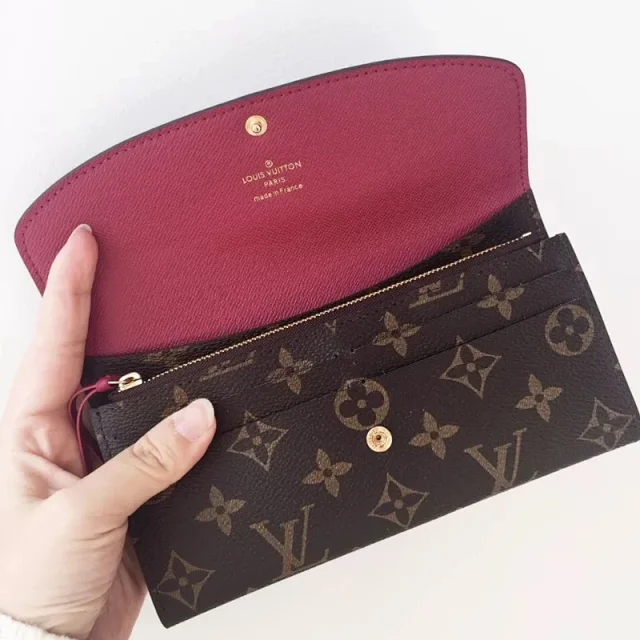 Louis Vuitton Wallets & Card Holders Monogram snap wallet with slots product detail image 4