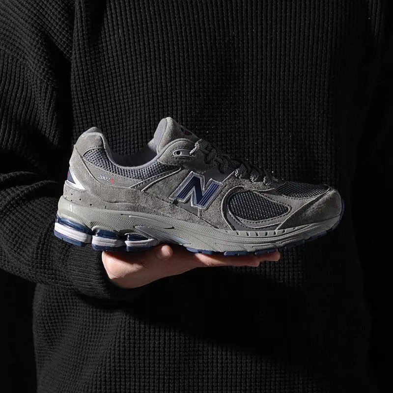 Dad Shoe Sneaker photo 3