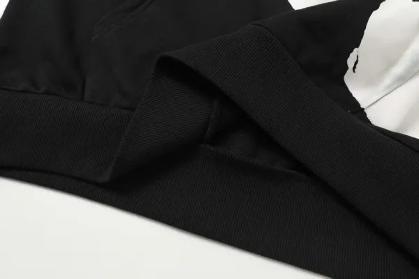 Off-White Cotton Poplin Shorts Black White Abstract Print Shorts - 30