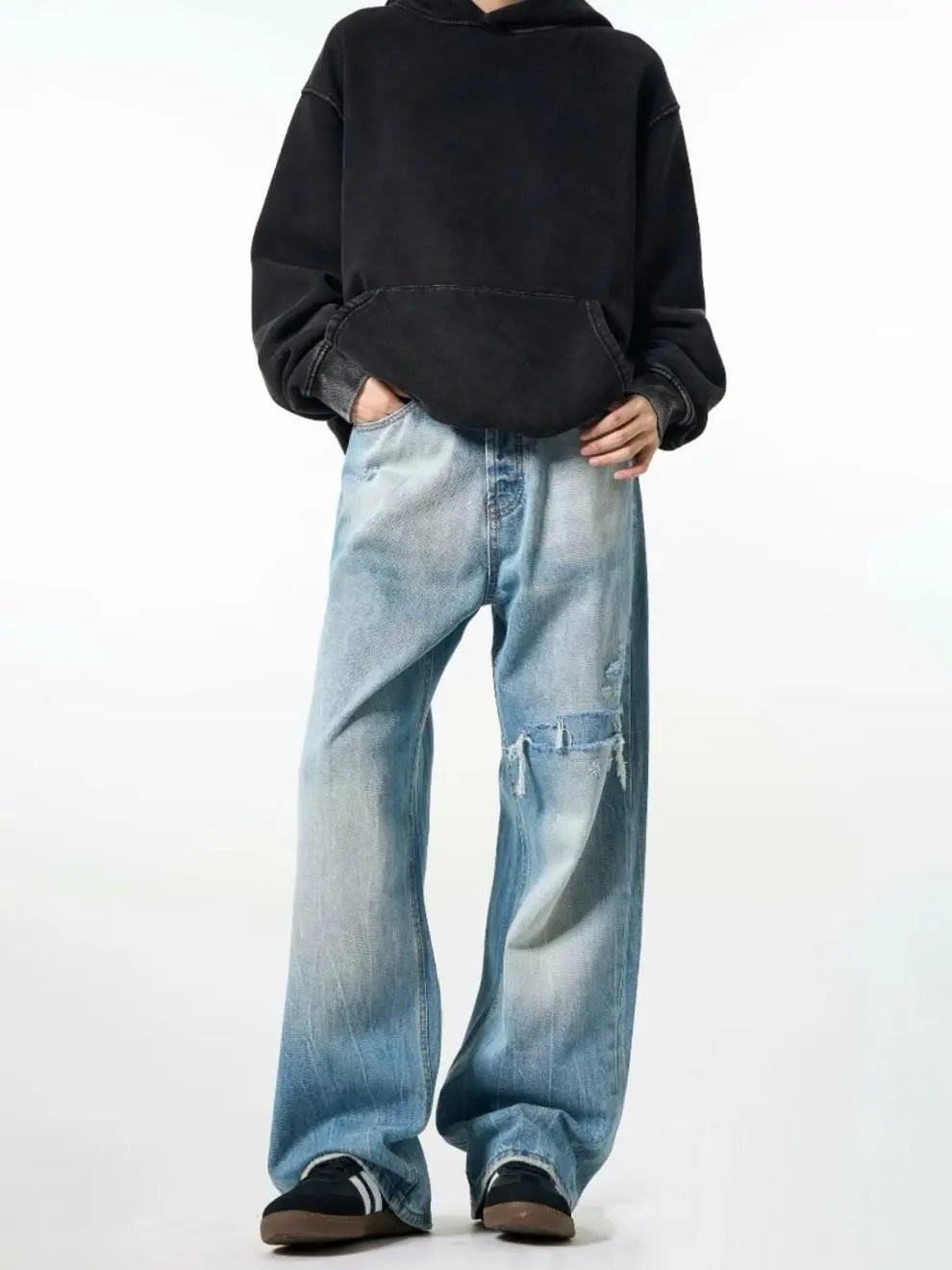 Washed Relaxed Denim Jeans photo 6