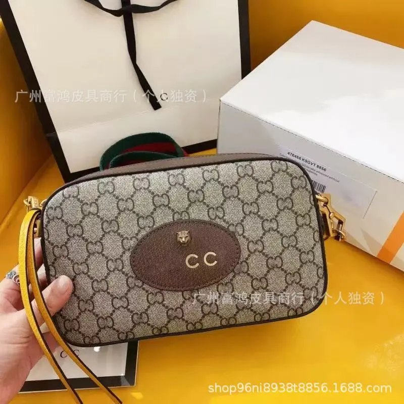 Unisex Single Shoulder Crossbody Bag photo 2