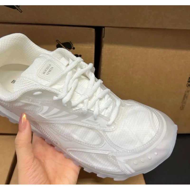 Mesh Dad Shoe Runner photo 3