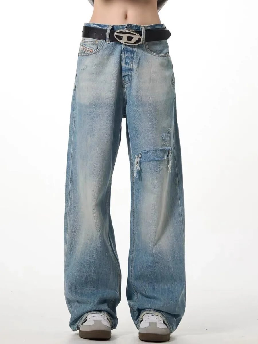 Washed Relaxed Denim Jeans photo 7