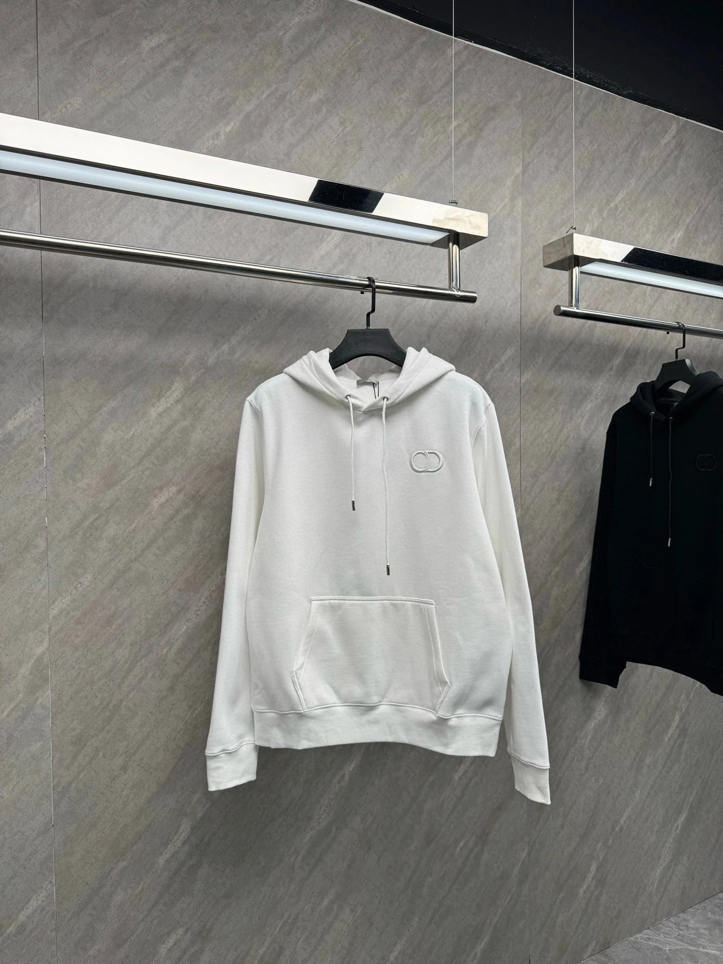 Fleece-Lined Hoodie photo 2