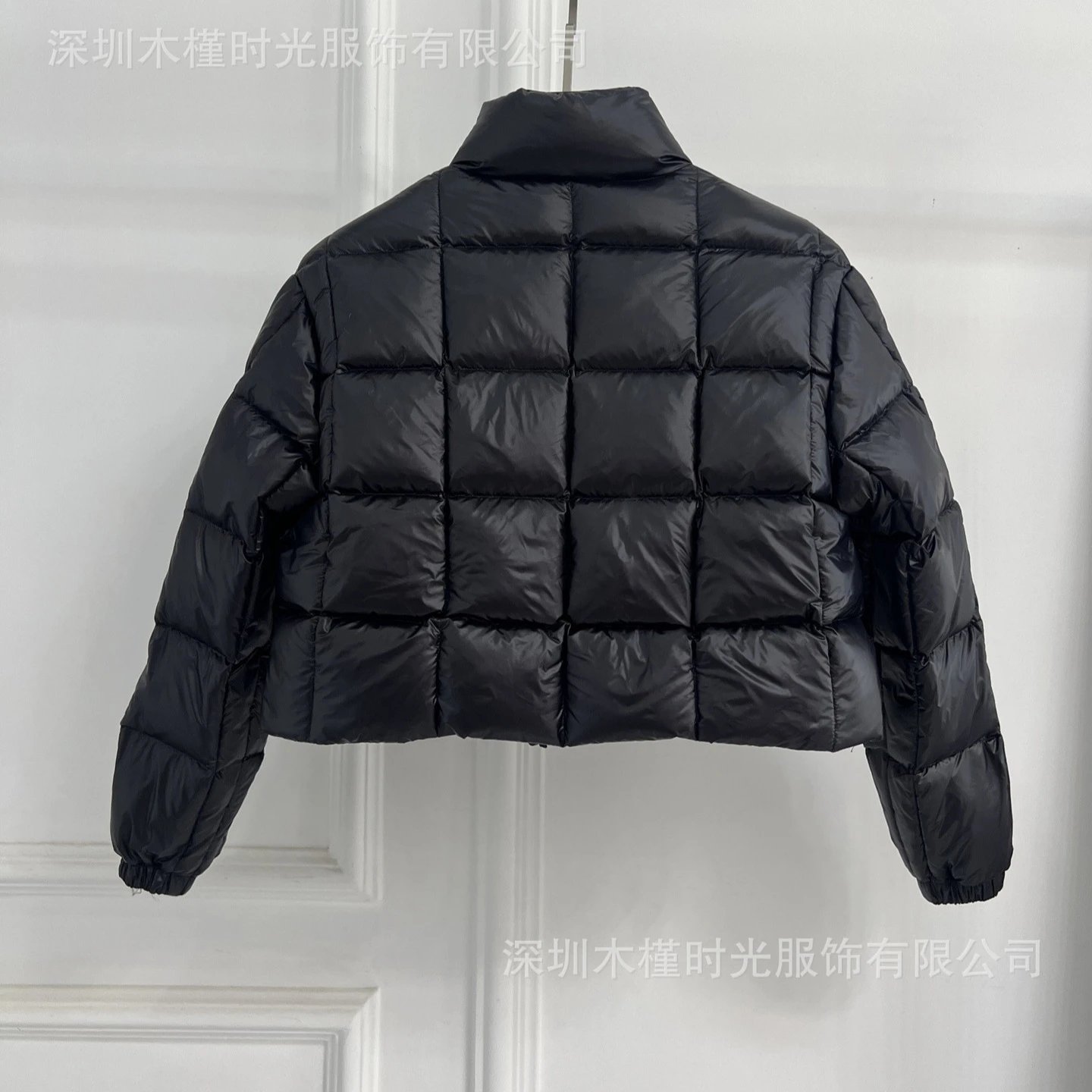 Design Grid-Quilted Cropped Down Jacket Black - 1