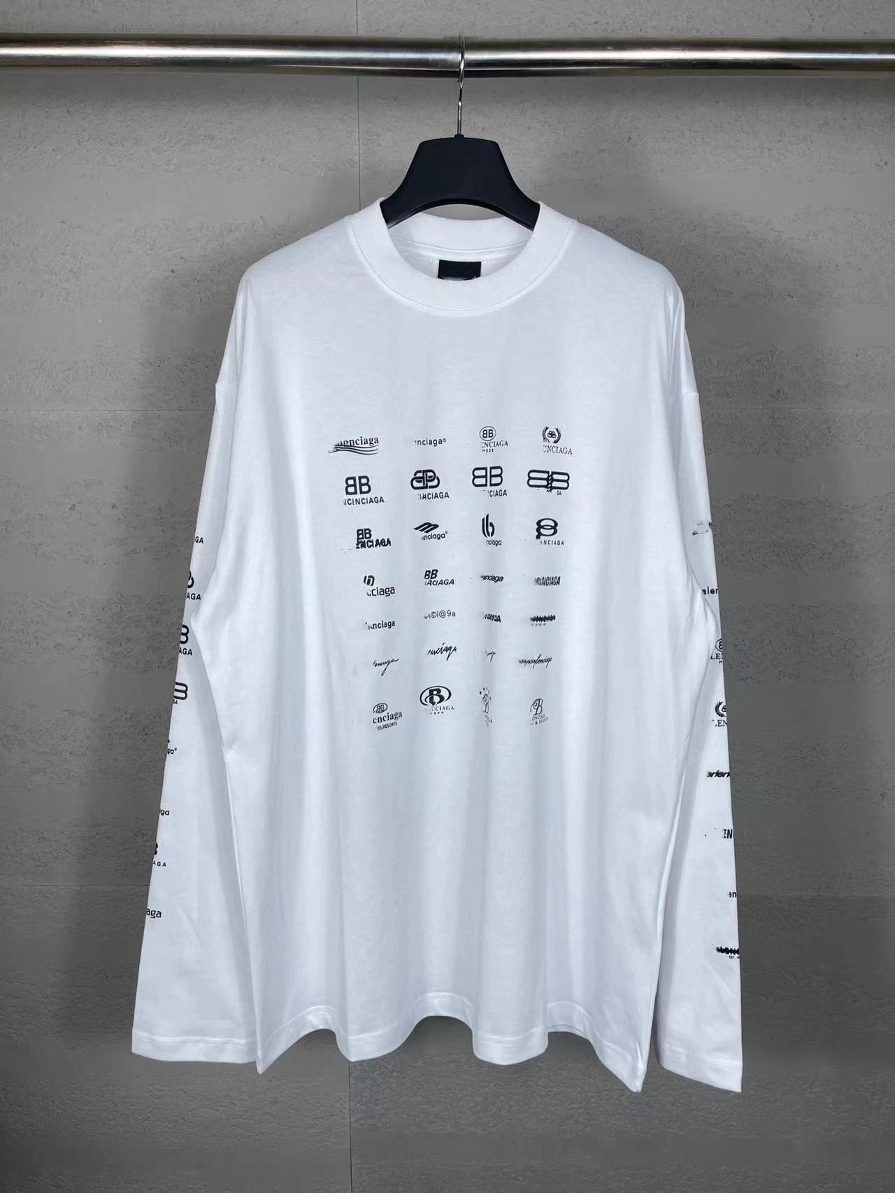 Long Sleeve T-Shirt photo 6