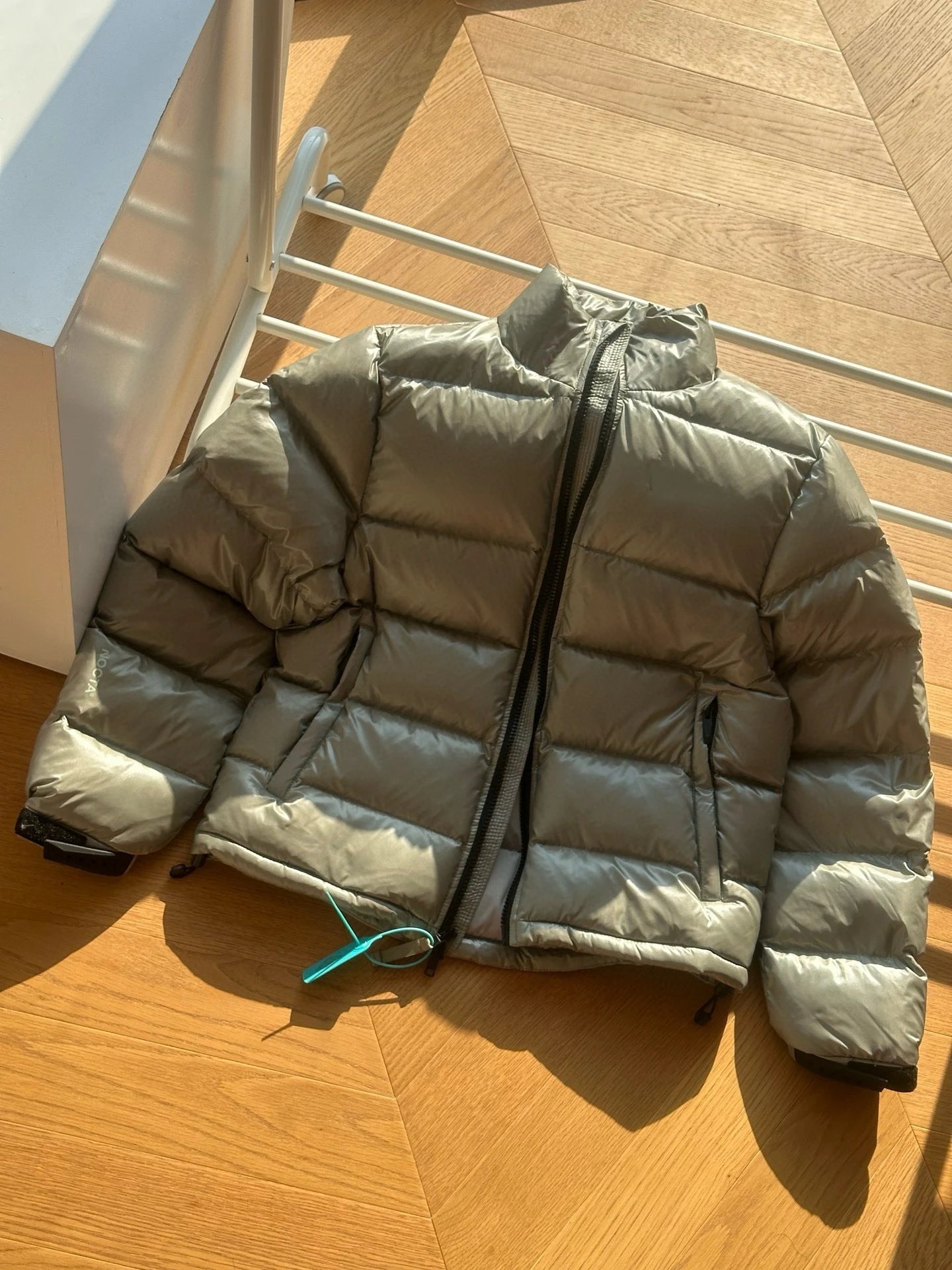 Collaboration Stand Collar Down Jacket photo 5