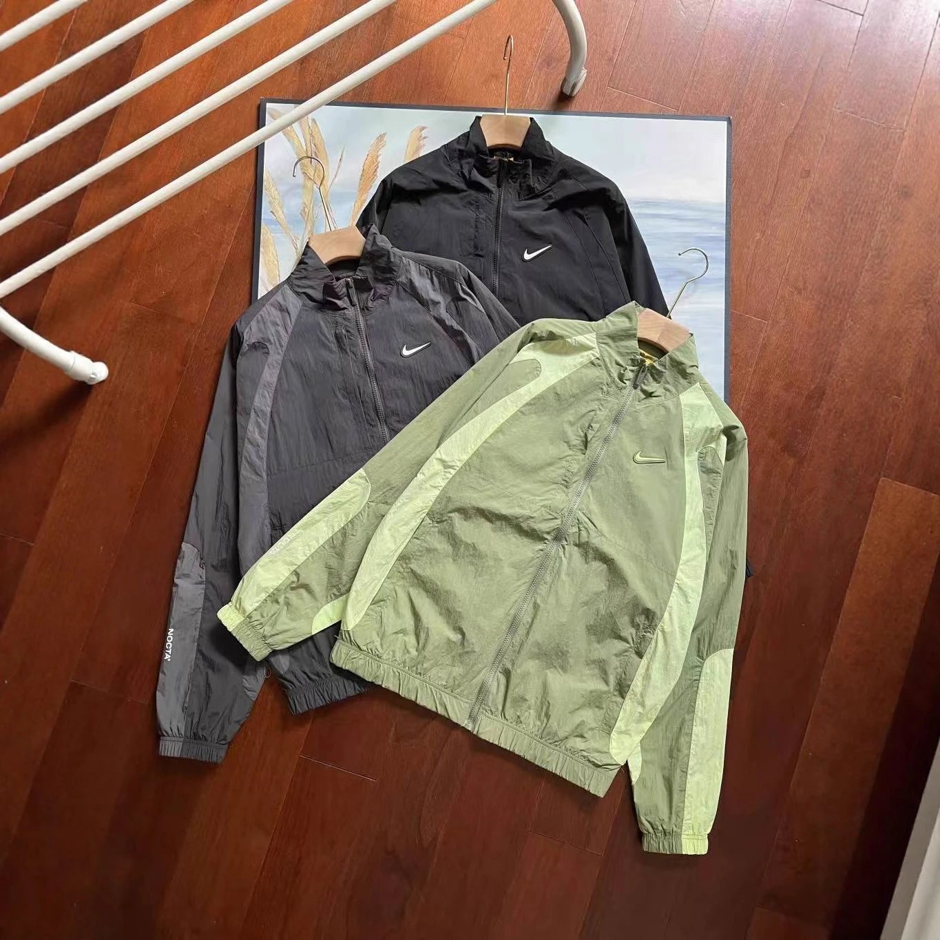 Men's and women's stand up collar casual sports jacket jacket, loose and breathable