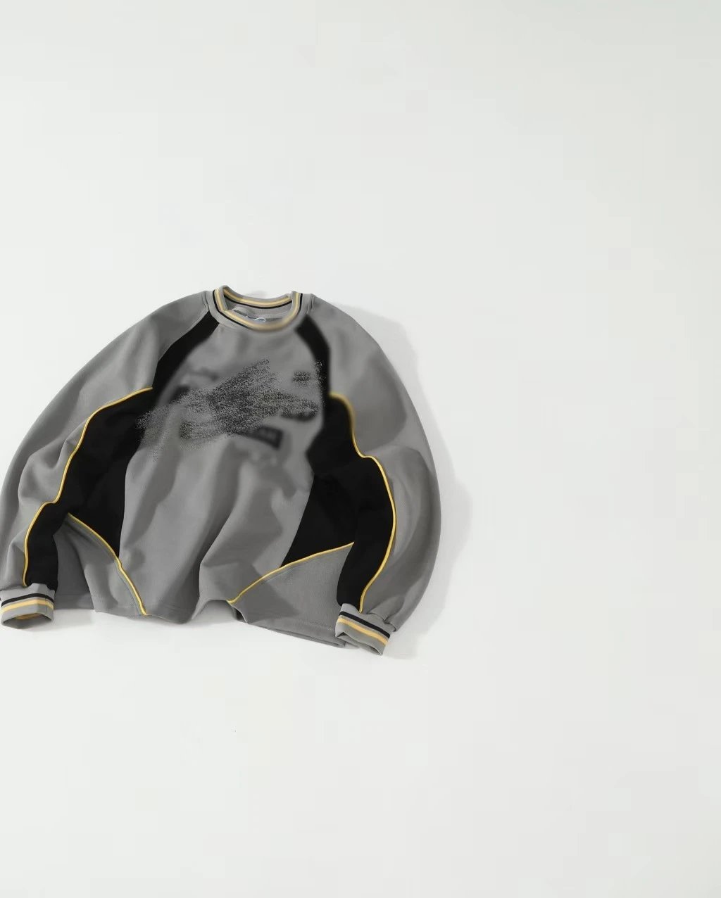 Color Block Long Sleeve T-Shirt photo 2