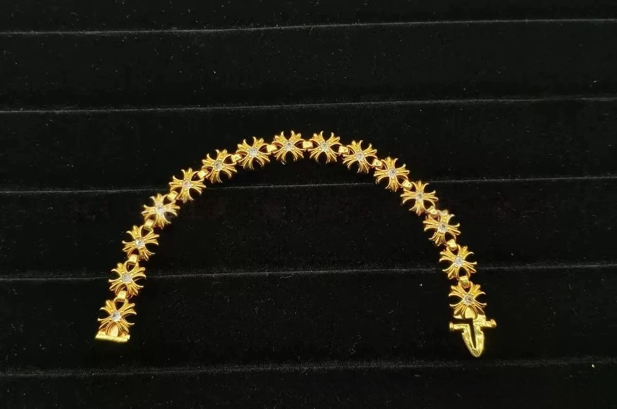 Rhinestone Couple Bracelet photo 5