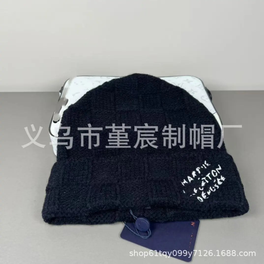Casual Knit Beanie photo 6
