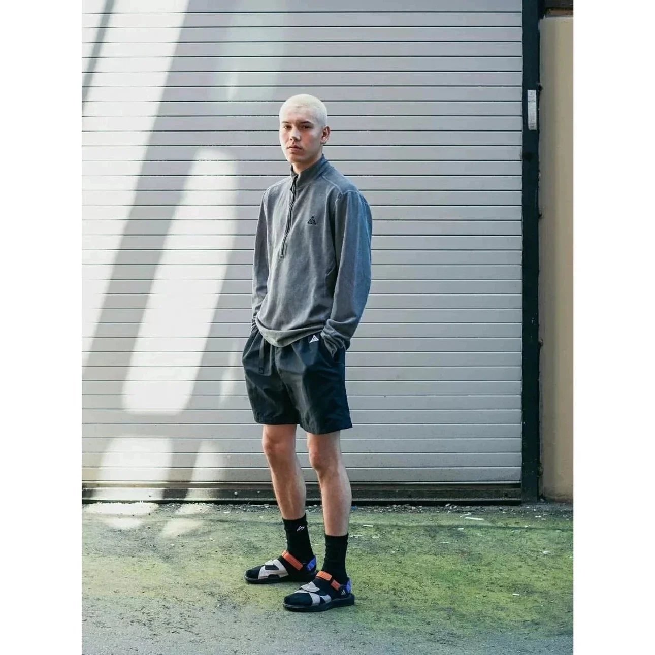 Outdoor Waterproof Breathable Shorts photo 8