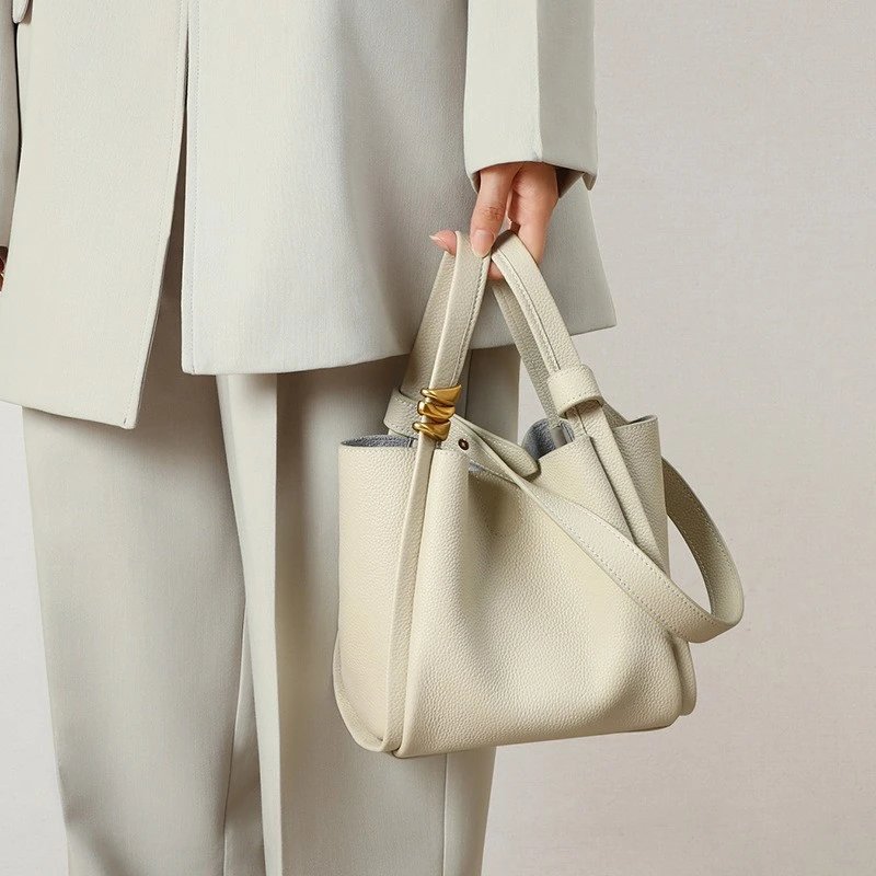 Designer Leather Bucket Shoulder Bag photo 7