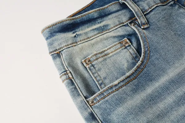 Amiri Distressed Logo Print Light Wash Skinny Jeans - 4