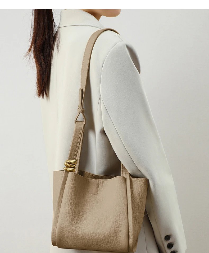 Designer Leather Bucket Shoulder Bag photo 8