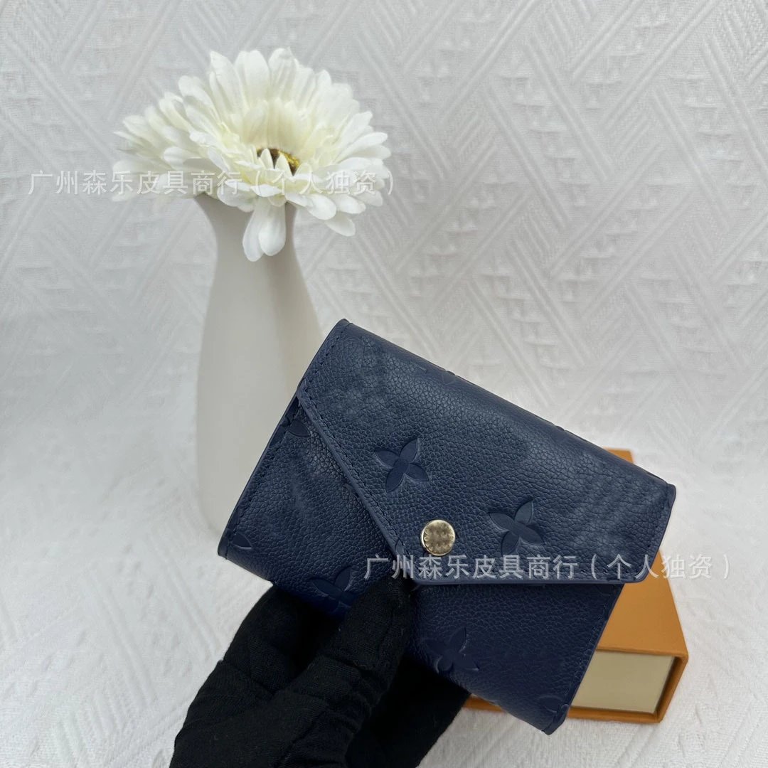 Leather Women's Wallet photo 5