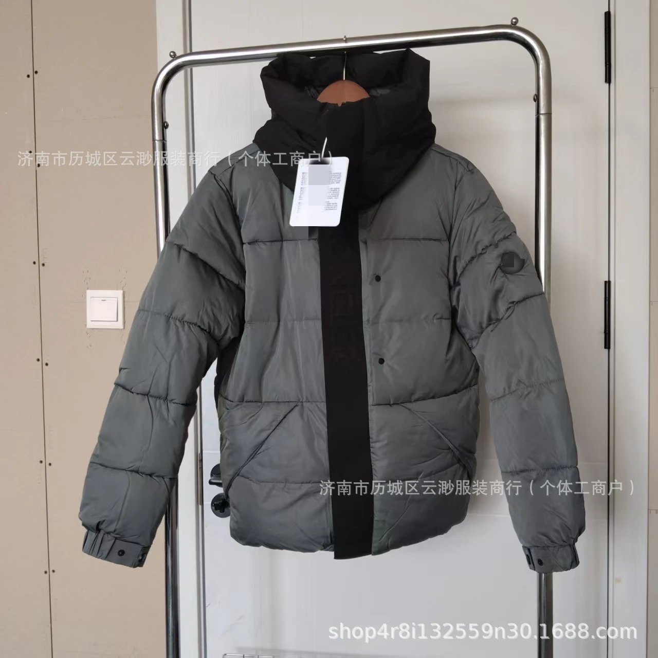 Hooded Down Jacket photo 3