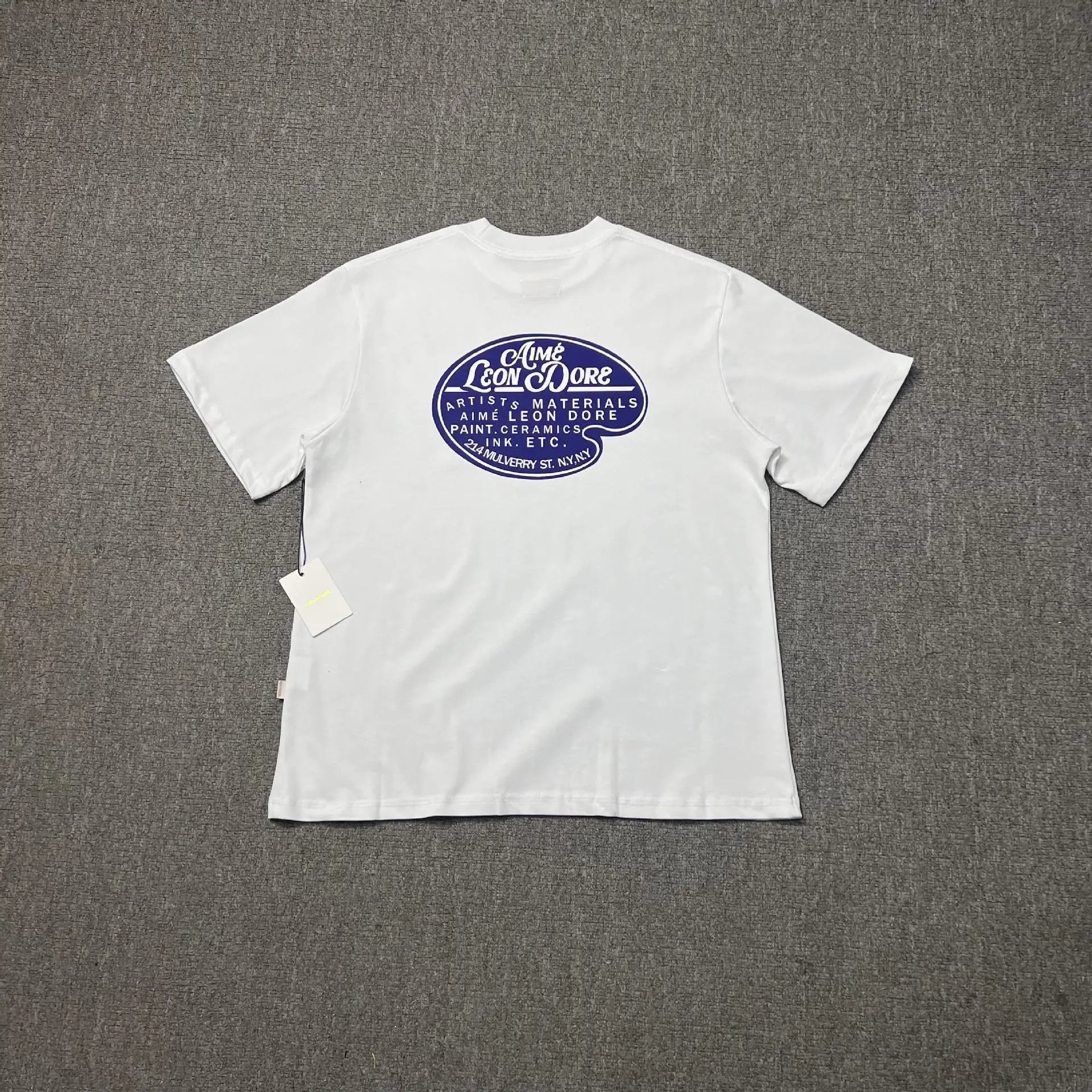 Classic Letter Print Landmark Crew Neck T-Shirt photo 3