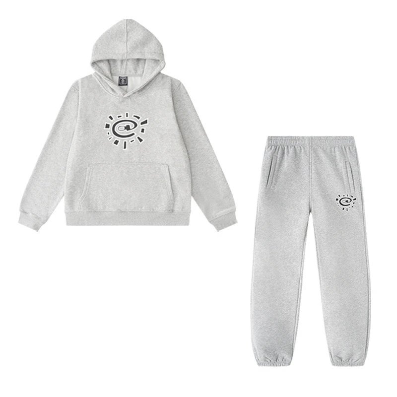 Fleece Hoodie and Pants Tracksuit photo 2