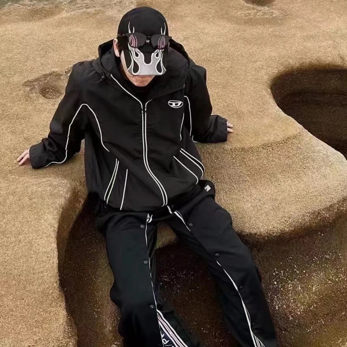 Hooded Jacket Sweatpants Set photo 4