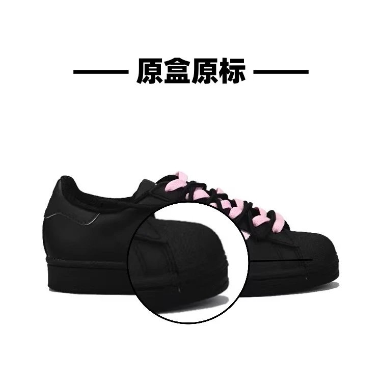Low-Top Skateboard Shoes photo 5