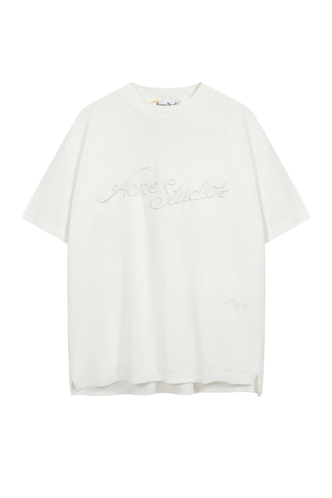 3D Embroidered Short-Sleeve White