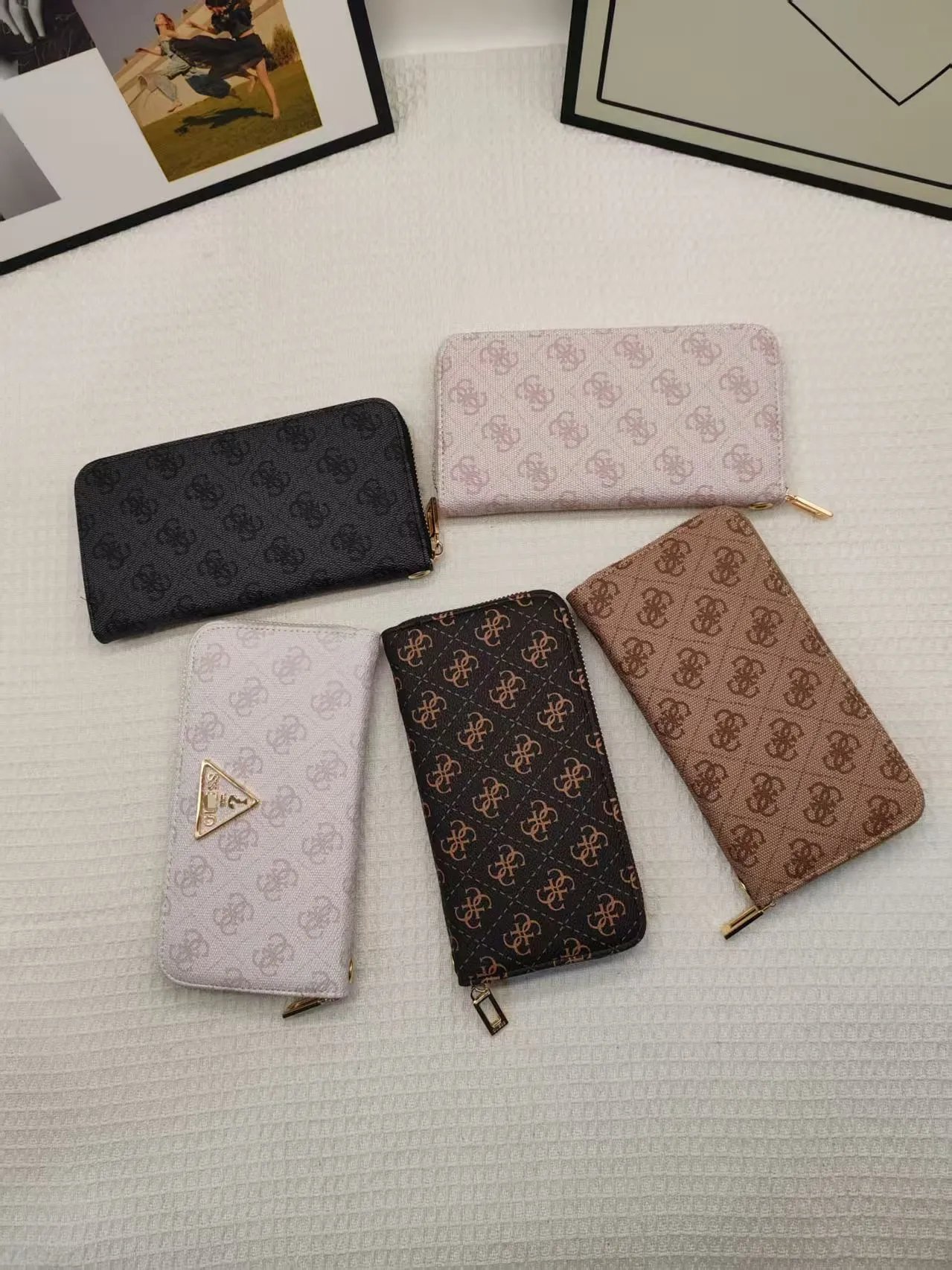 Design Guess Monogram Print Brown Long Wallet with Triangle Logo Long Wallet - 5
