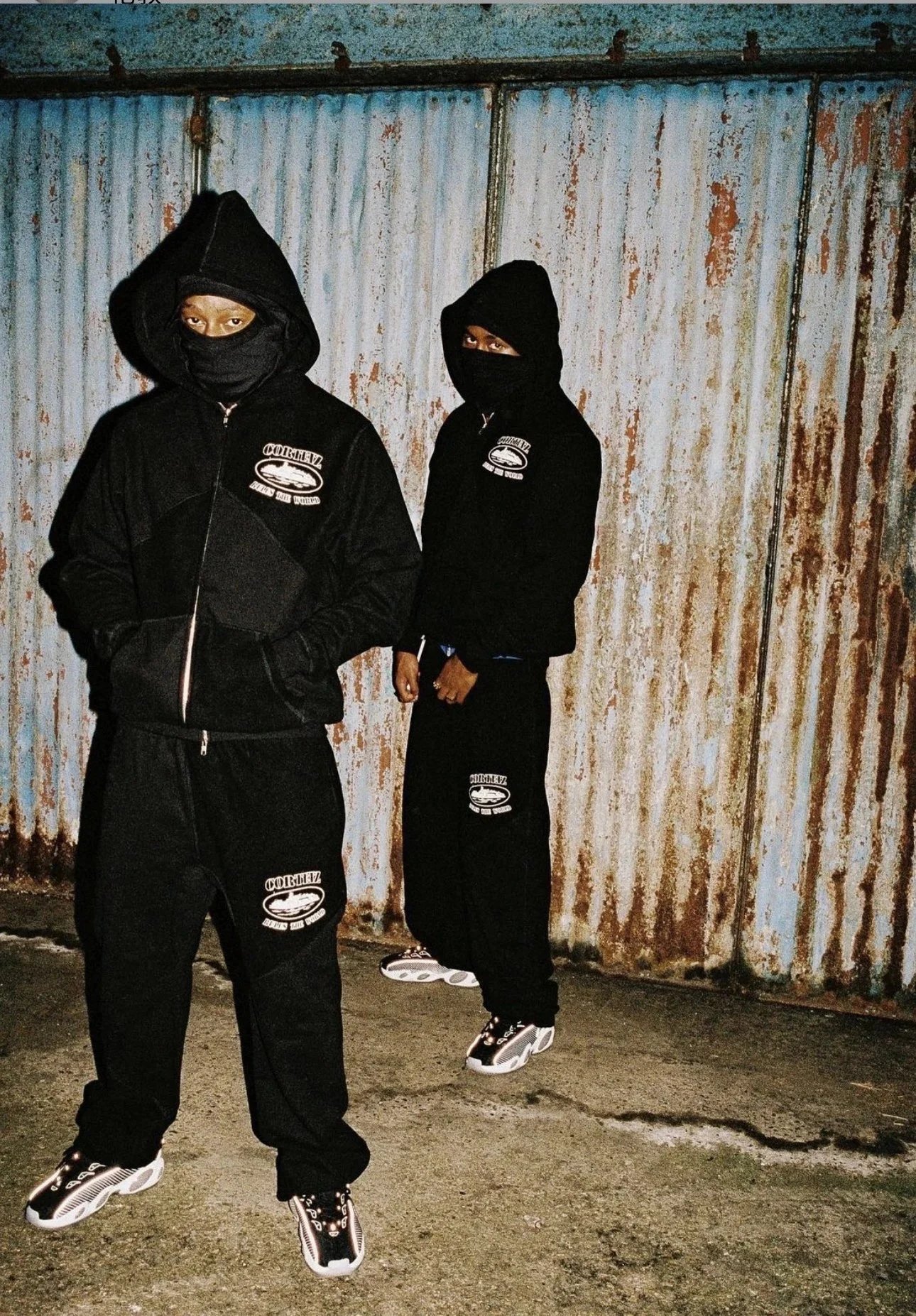 Corteiz Hoodies & Sweatshirts Zip-Up Hooded Sweatshirt with Rules the World Graphic image 5