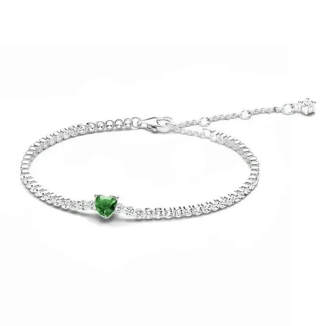 Unbranded Jewelry Heart-Shaped Crystal Pendant Necklace product detail image 9