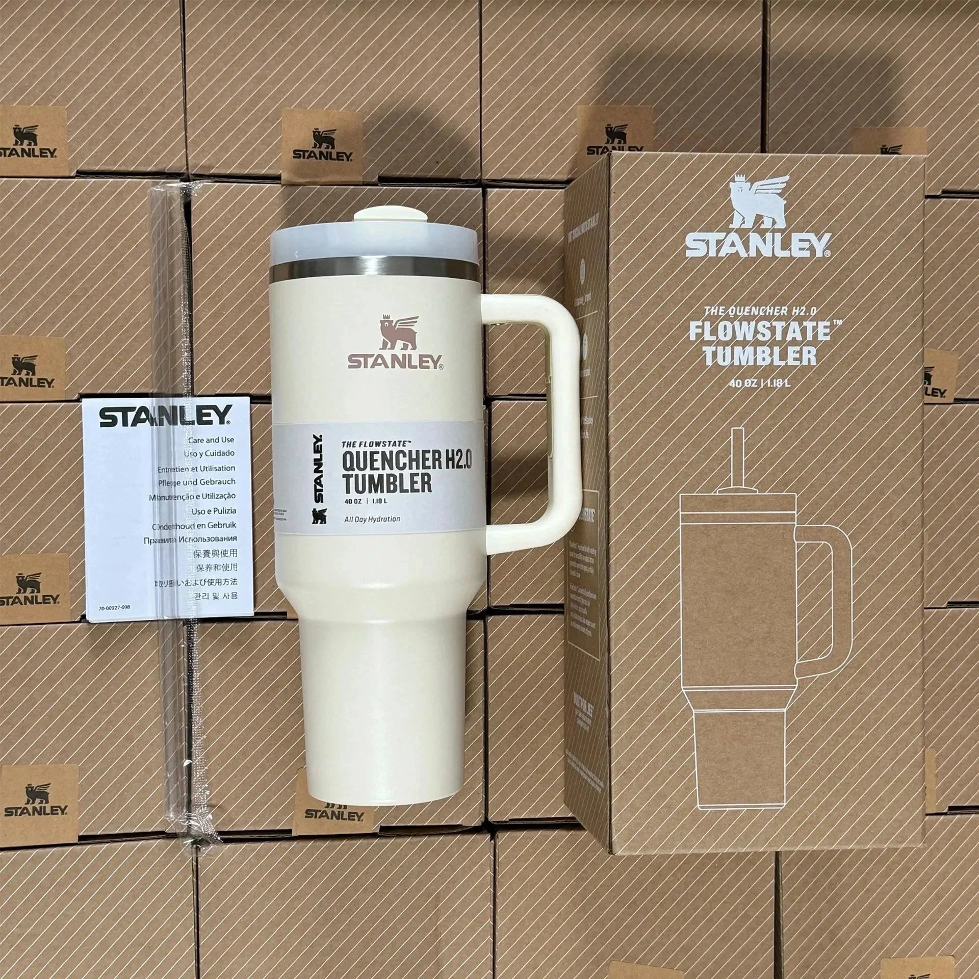 Stanley Uncategorized Quencher H2.0 40 oz Tumbler — Cream White (No Gift Box)