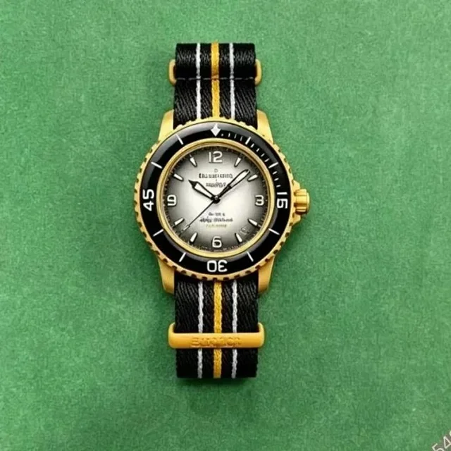Omega Watches Speedmaster MoonSwatch product detail image 5