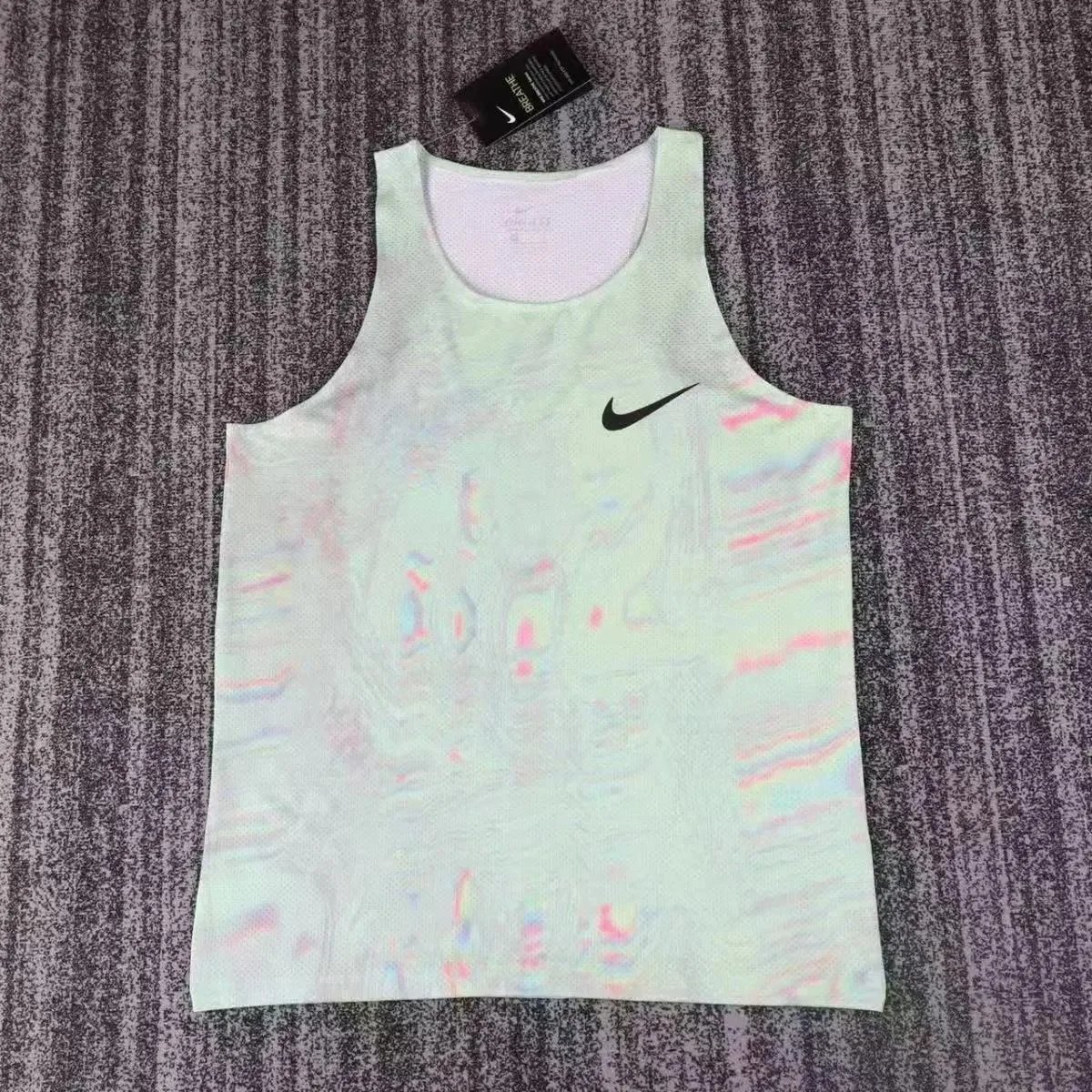 Nike Vests Printed athletic tank top — Vest colorful green