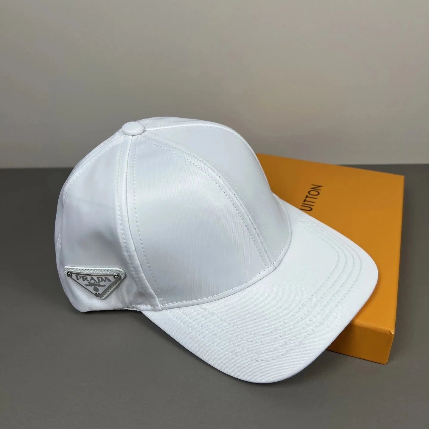 Prada Hats Triangle Plaque Baseball Cap — GZMZ-26