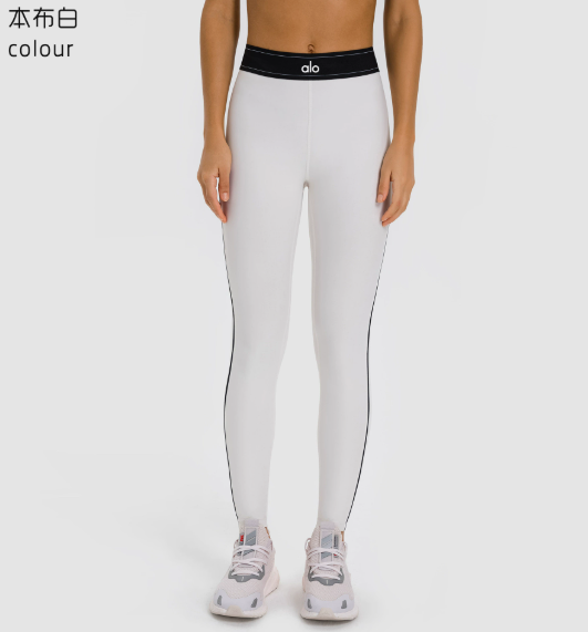 Alo Matching Sets Ribbed long-sleeve crop top and high-waisted shorts set — White-Trousers
