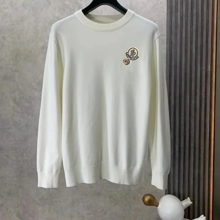Moncler Knitwear Logo-Patch Crewneck Knit Sweater — 04-White ((Double Standard))