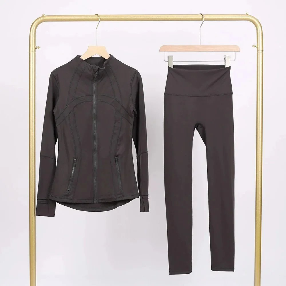Alo Matching Sets Contrast-trim camisole top and wrap skirt set — Graphite gray jacket and cropped pants set