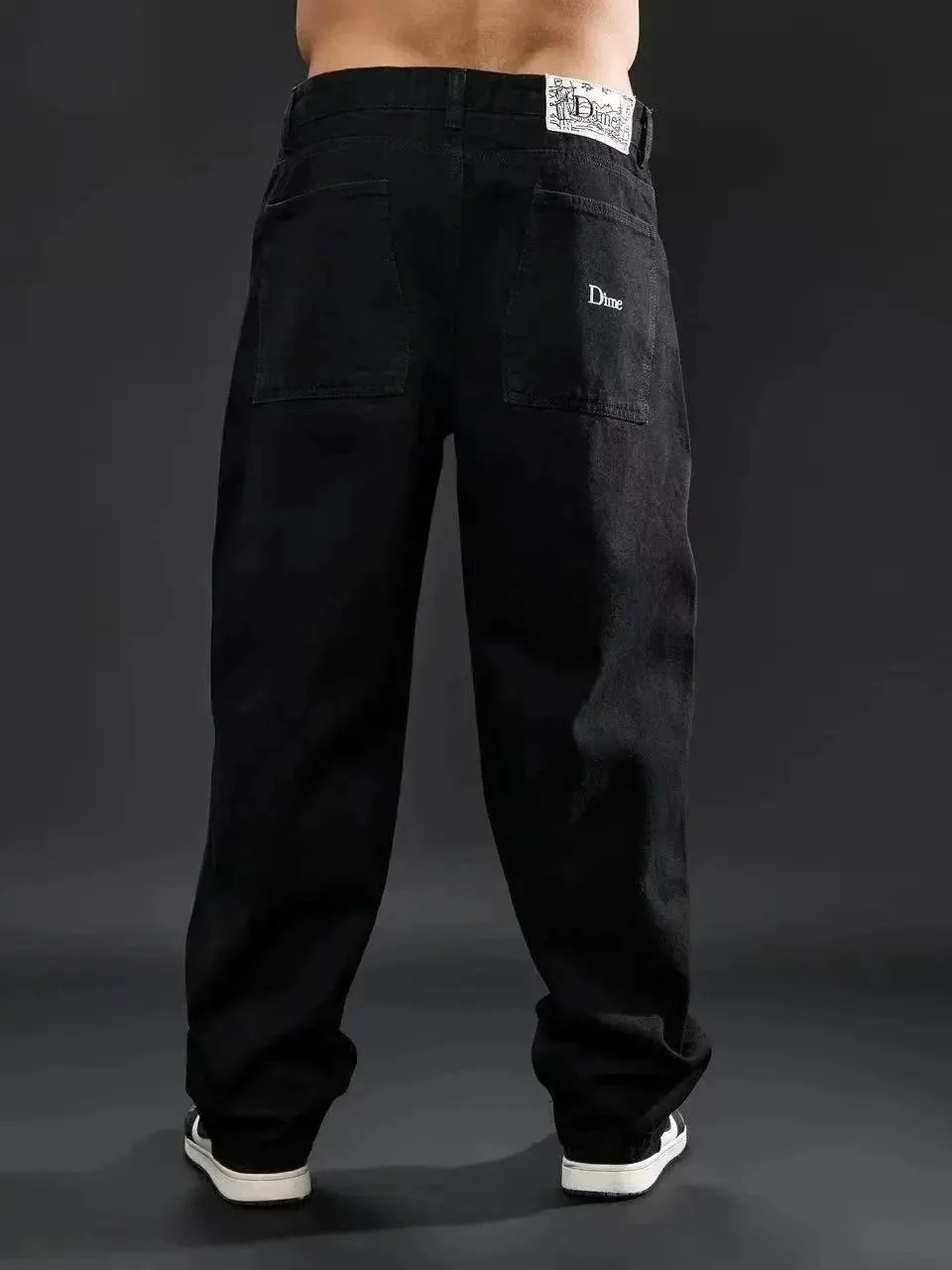 Dime Jeans Loose-fit with embroidered back-pocket logo image 2