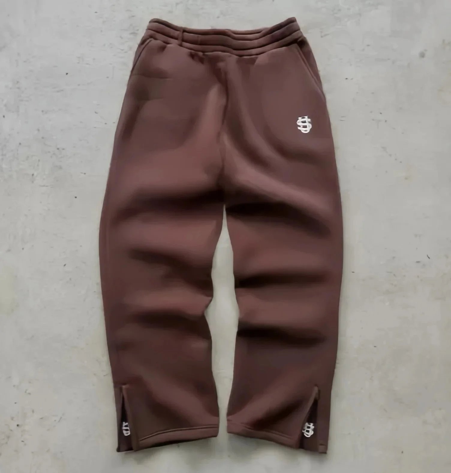 Unbranded T-Shirts Short-Sleeve Raglan T-Shirt with Chest Graphic — Brown casual pants