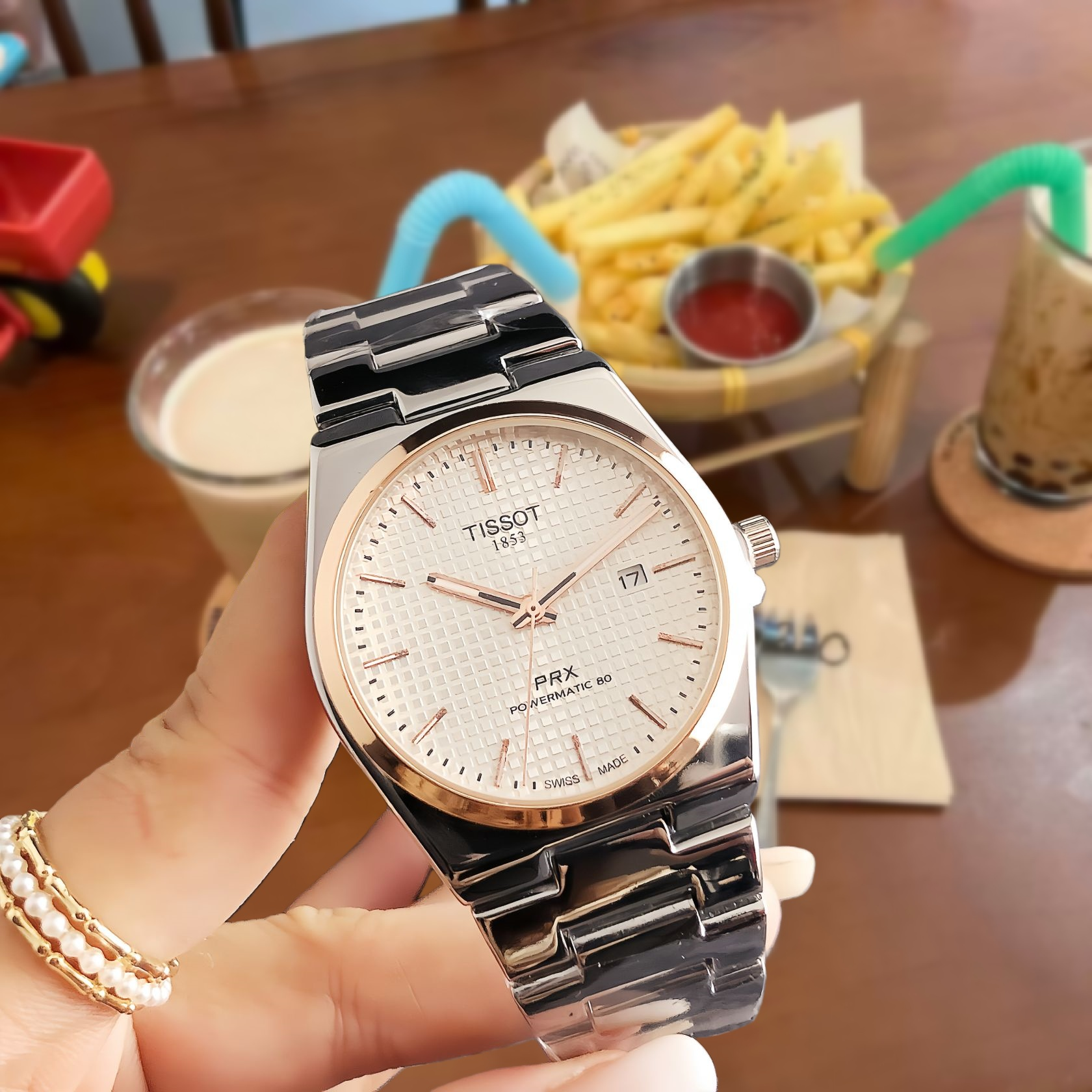 Tissot Watches Analog wristwatch with metal bracelet — 26