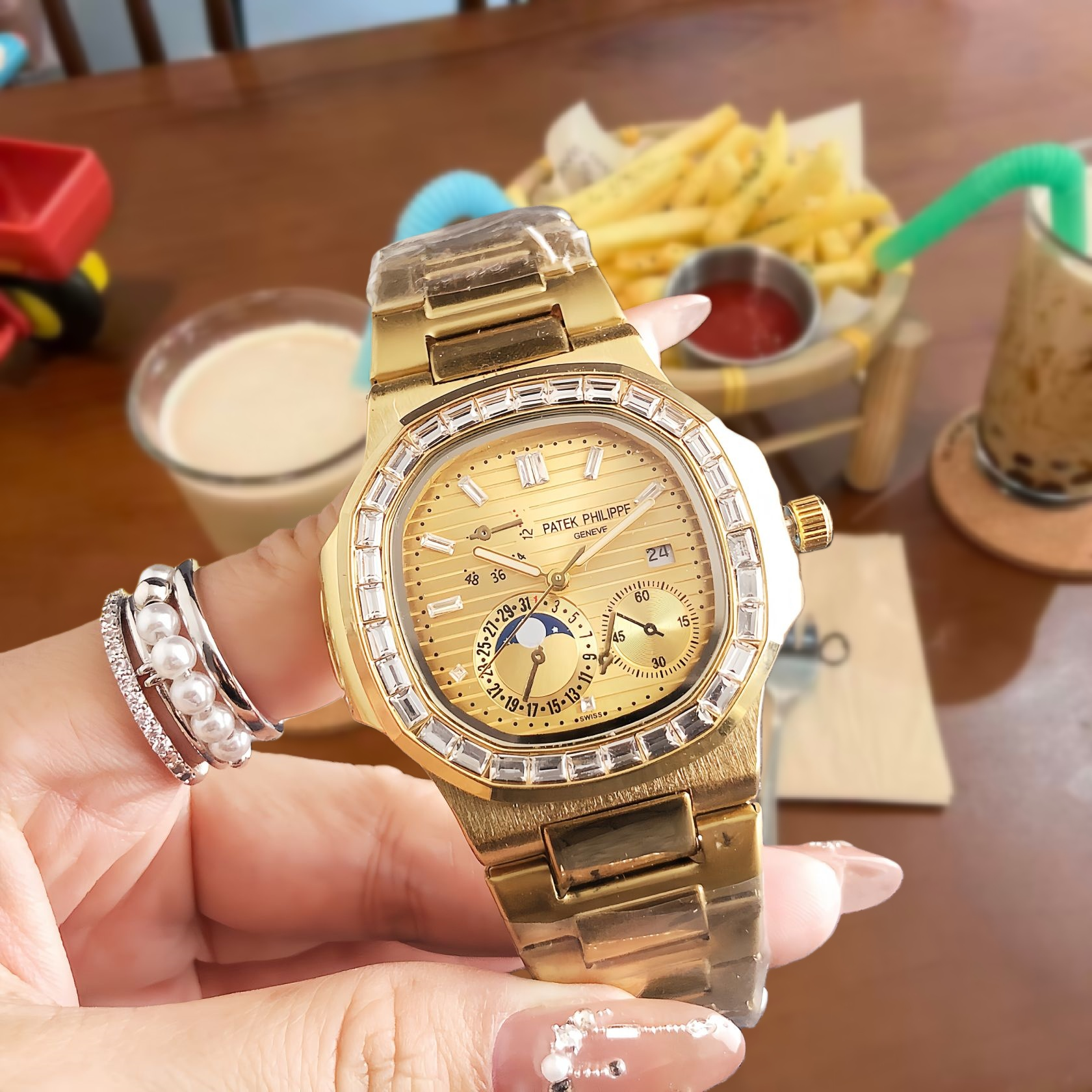 Patek Philippe Watches Metal Bracelet Watch — 22