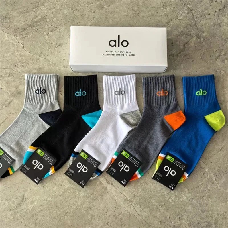 Alo Socks Unisex Half-Crew image 4