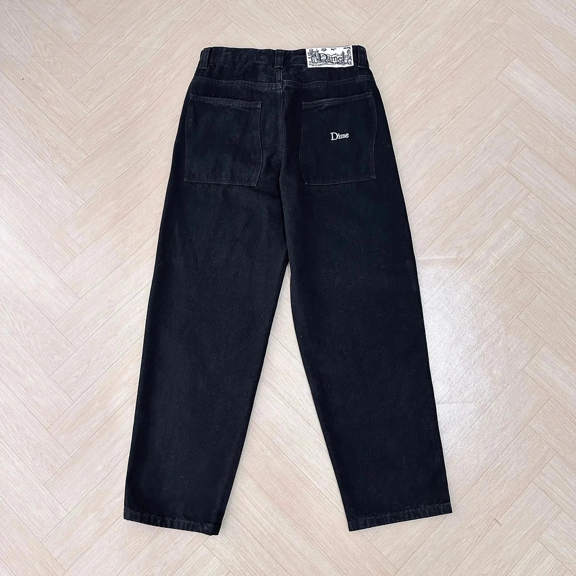 Dime Jeans Loose-fit with embroidered back-pocket logo — 4