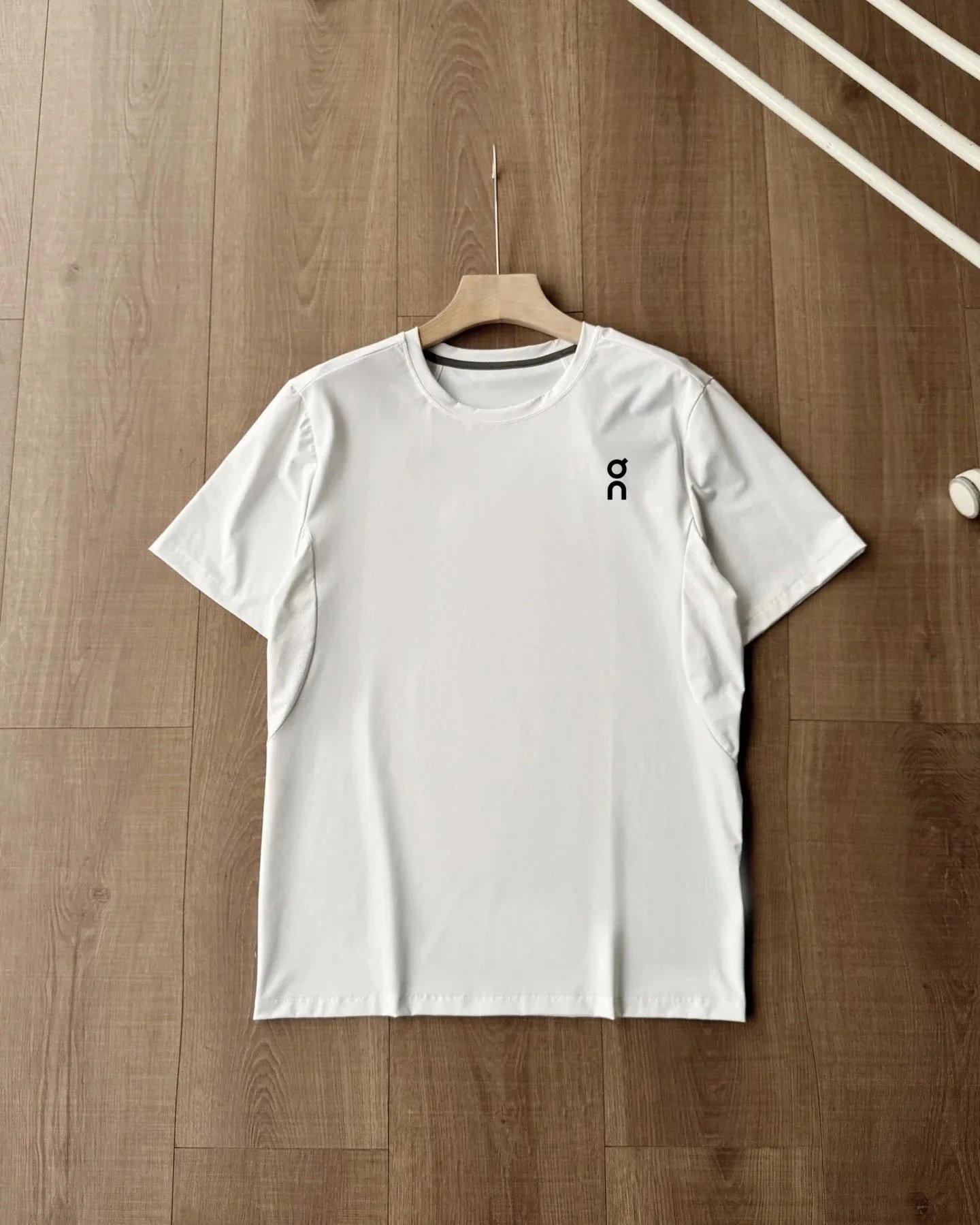 On T-Shirts Crew-Neck Performance T-Shirt with Ventilated Side Panels — 02