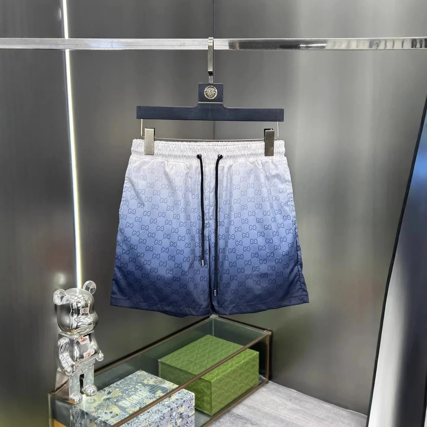 Gucci Shorts GG monogram gradient drawstring image 6