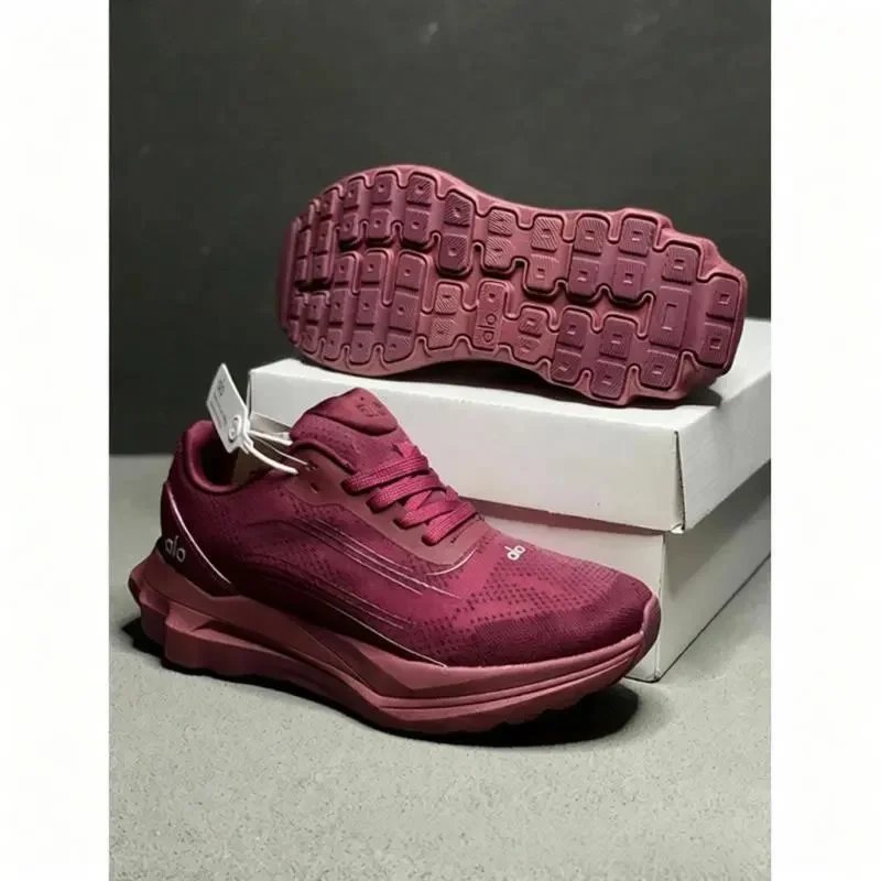Alo Sneakers Mesh lace-up chunky sole — Wine red