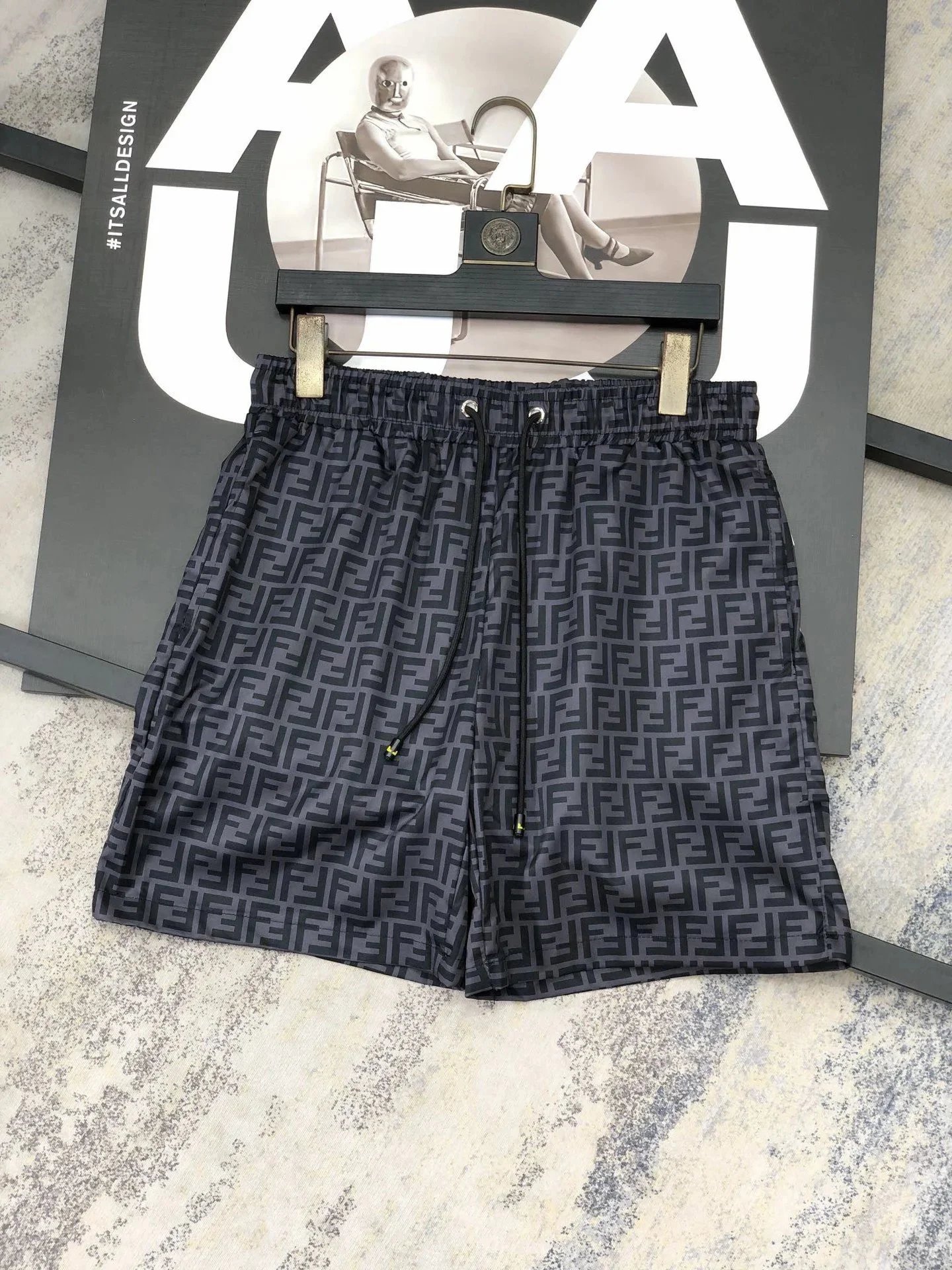Gucci Shorts GG monogram gradient drawstring — 16