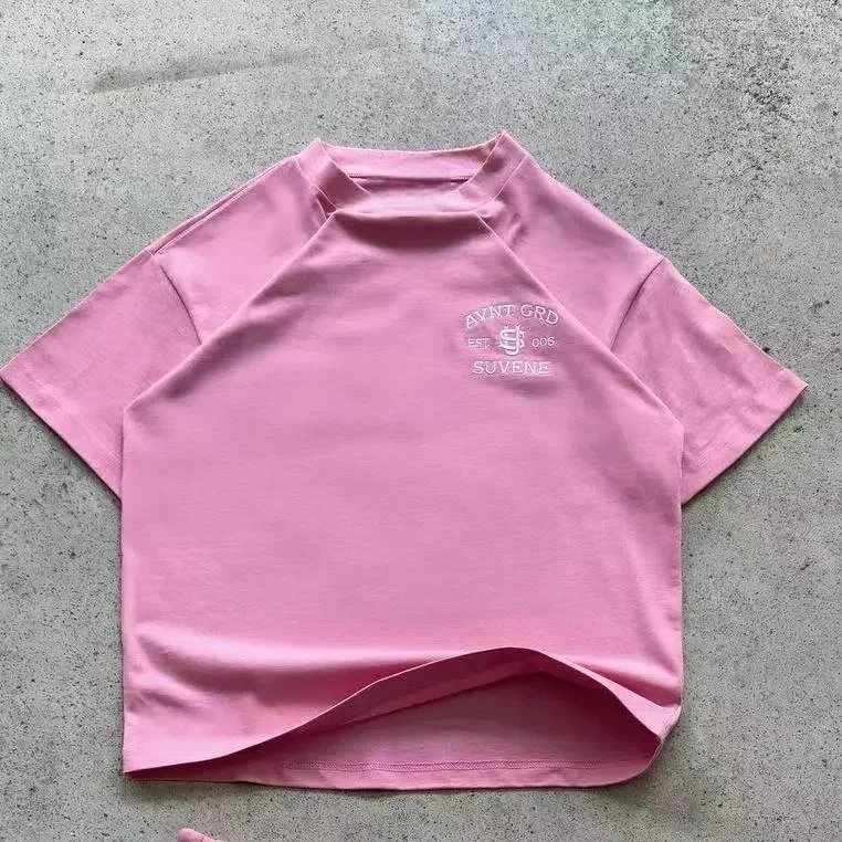 Unbranded T-Shirts Short-Sleeve Raglan T-Shirt with Chest Graphic — Pink T-shirt